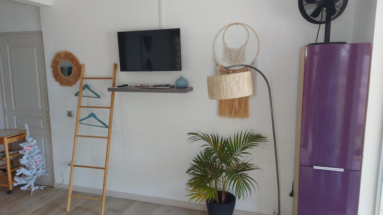 Studio Vaimiti Pour 2 Personnes Vue Mer Et Moorea Faaa Ngoại thất bức ảnh