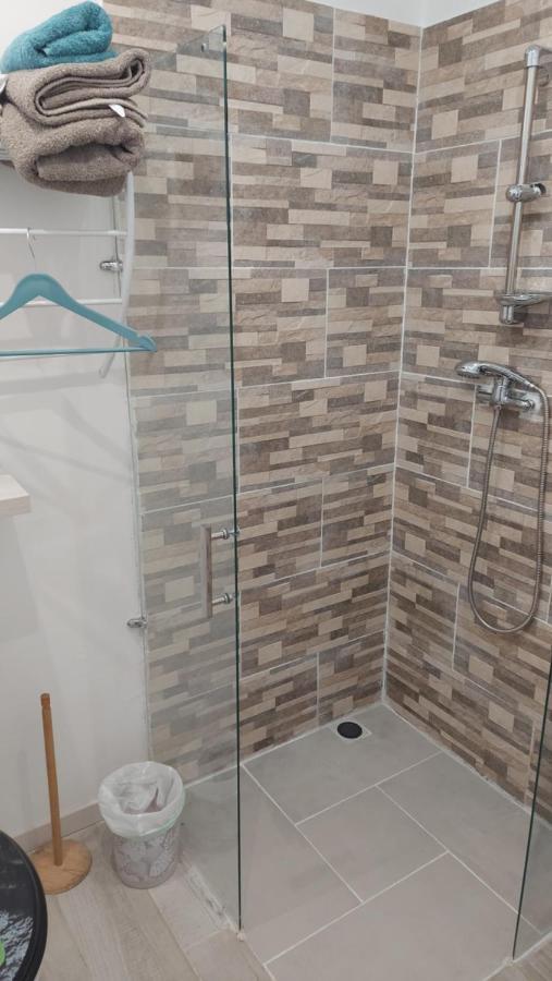 Studio Vaimiti Pour 2 Personnes Vue Mer Et Moorea Faaa Ngoại thất bức ảnh