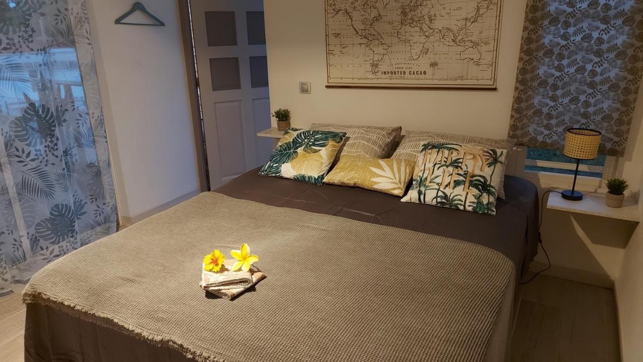 Studio Vaimiti Pour 2 Personnes Vue Mer Et Moorea Faaa Ngoại thất bức ảnh